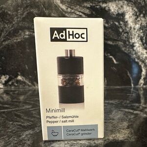 AdHoc mini pepper mill never used